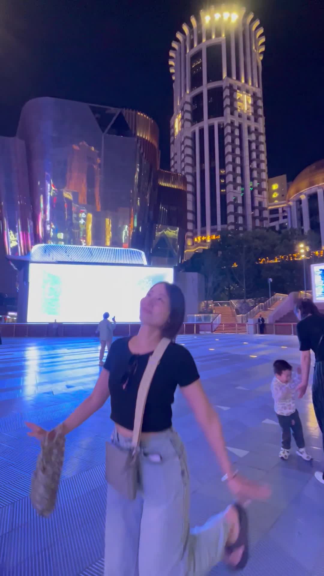 ダンスする様子