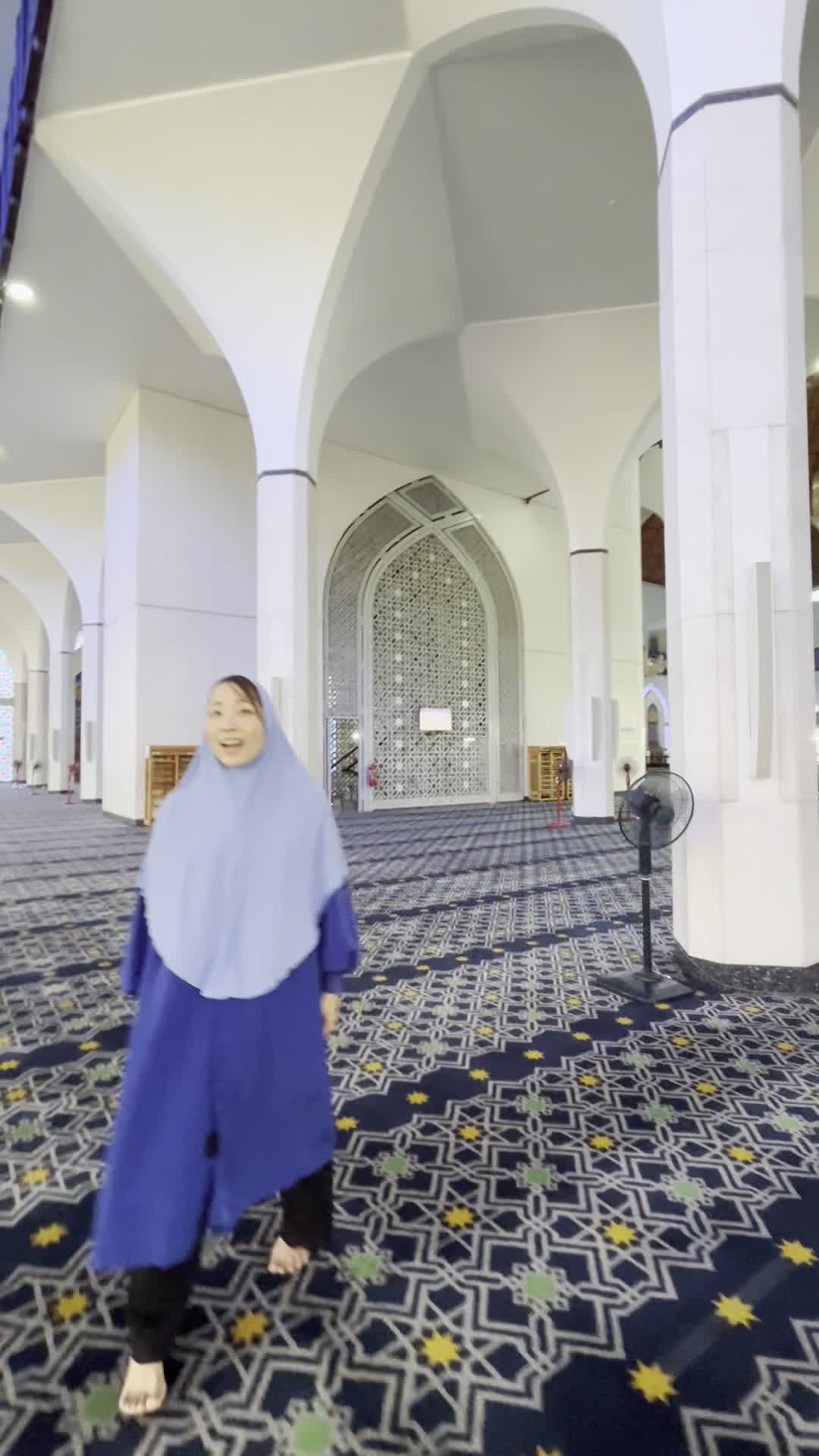 カメラが回る様子