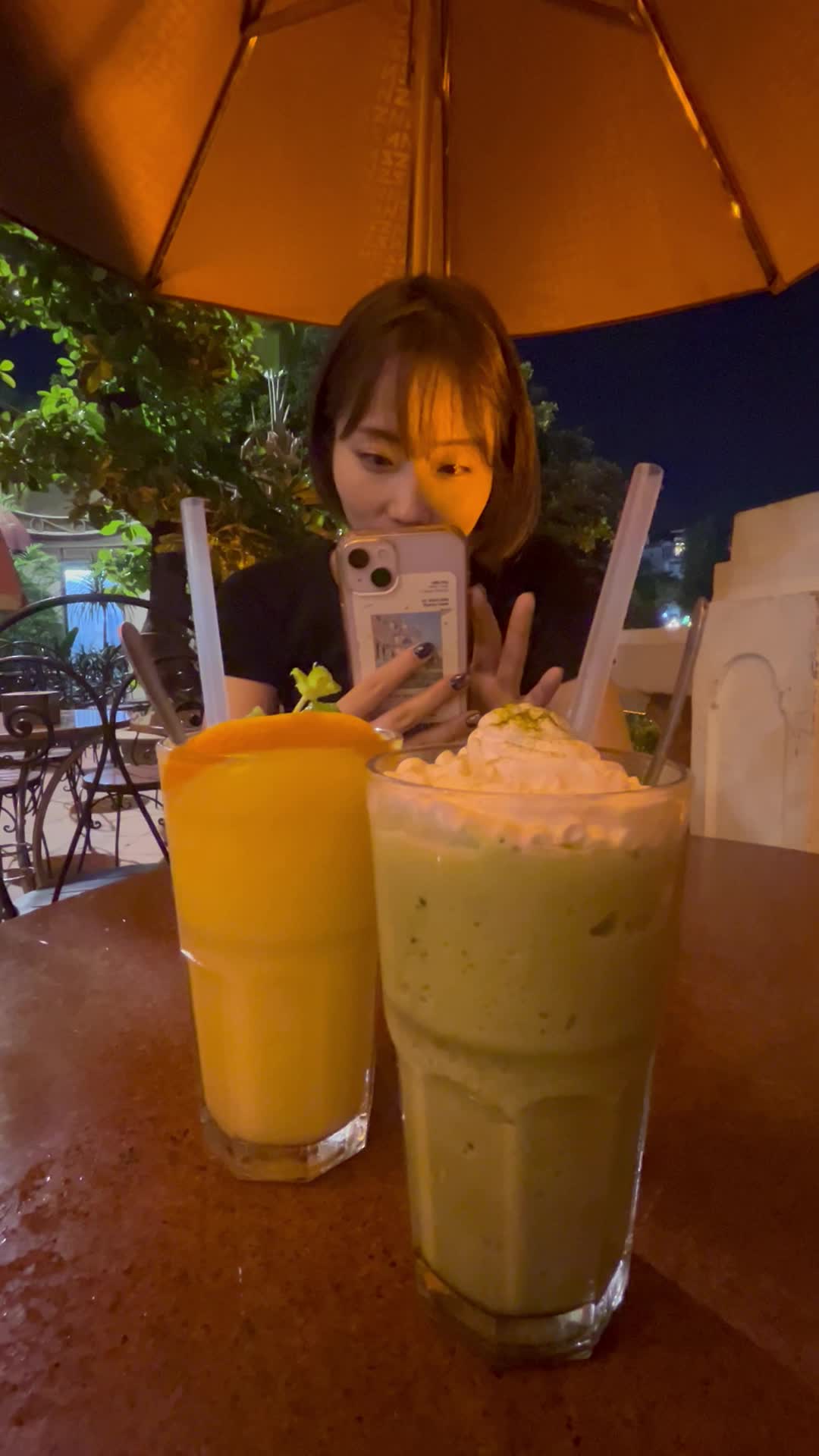 ドリンク撮影中