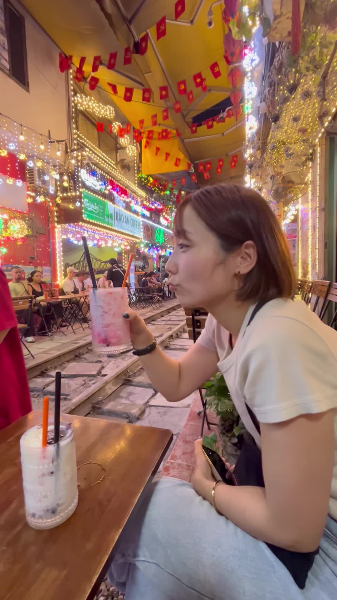 飲み物がきて大喜び