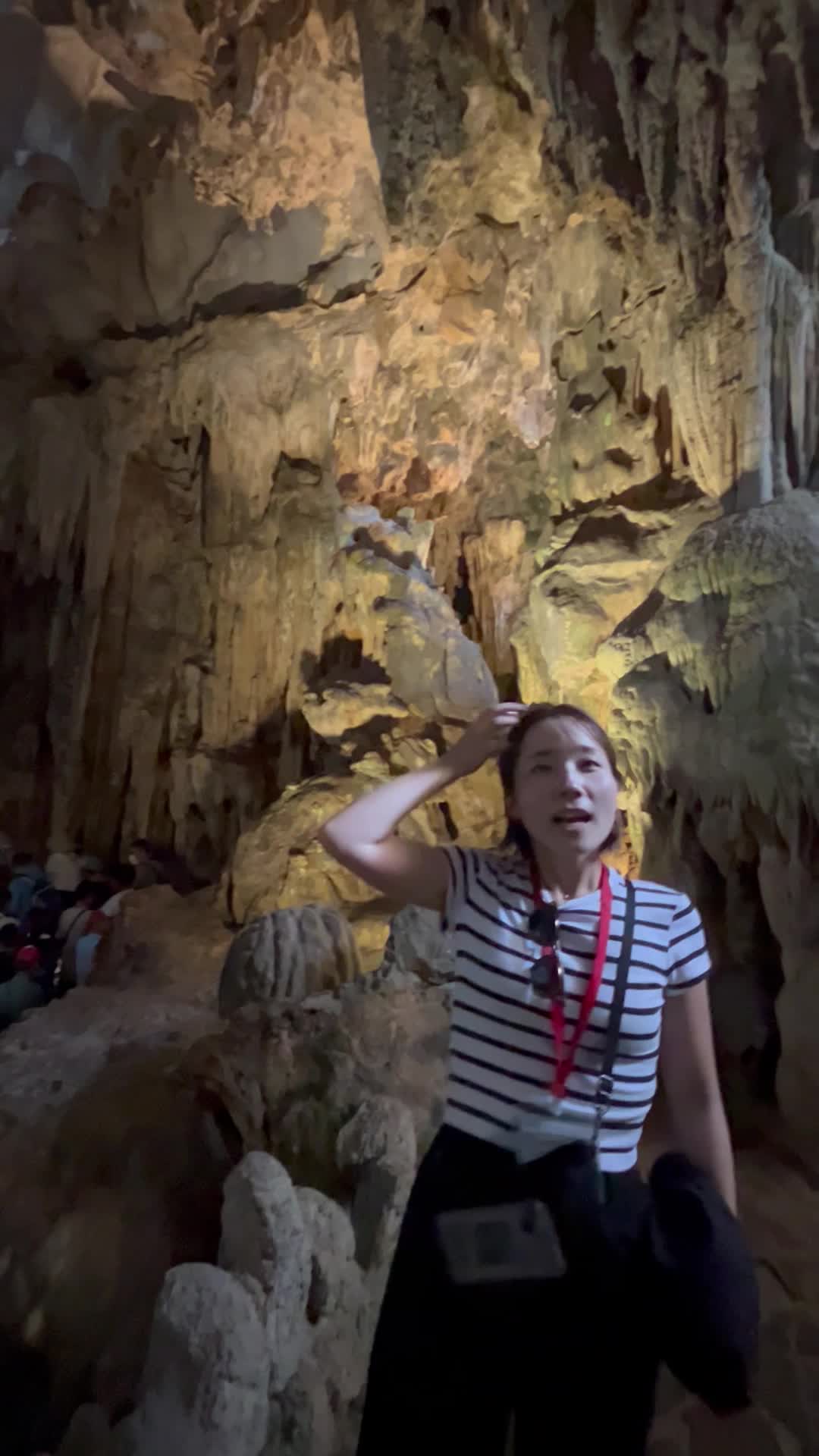 洞窟でハイッチーズ