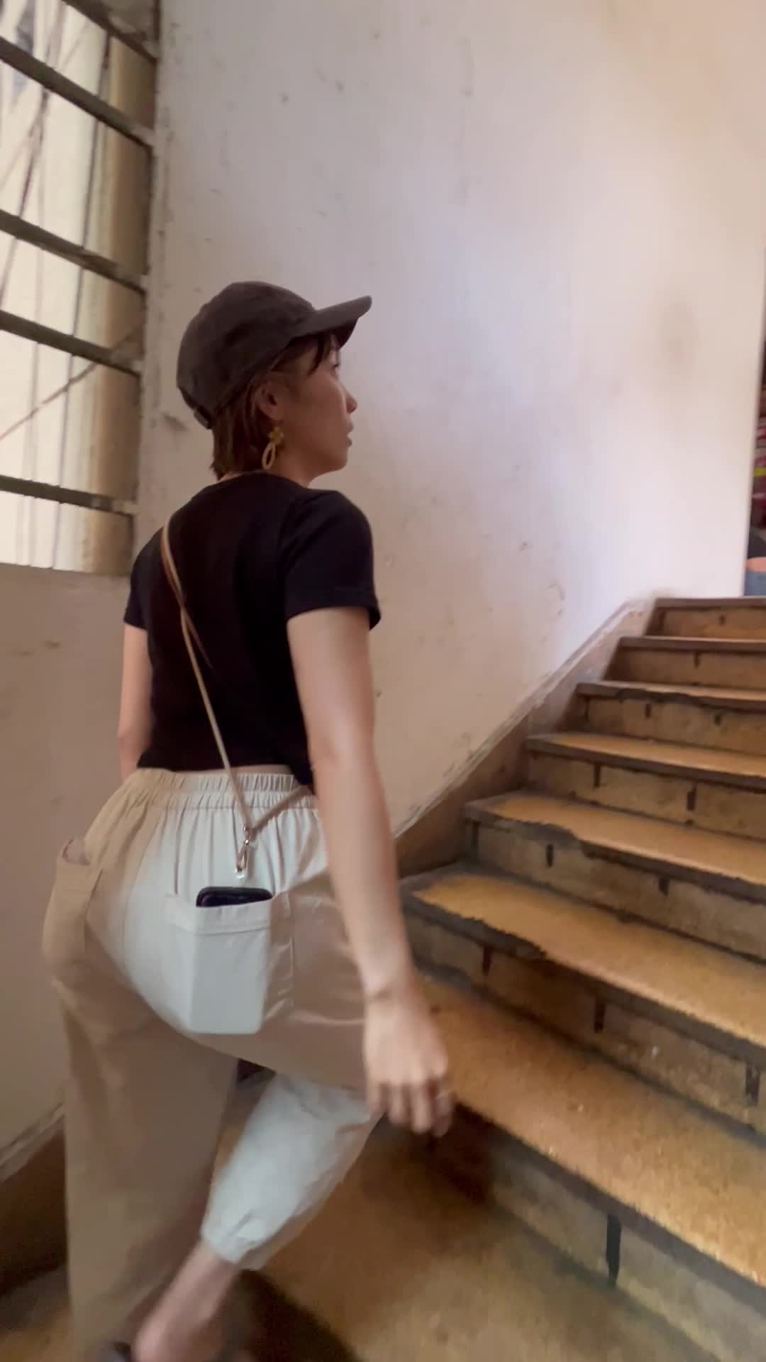 階段を上った先には、、、