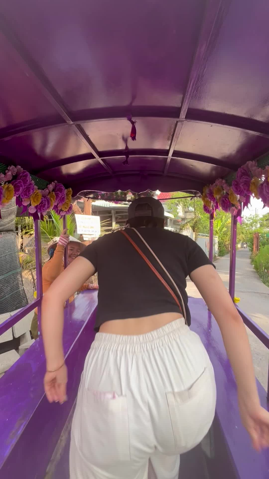 馬車に乗る様子