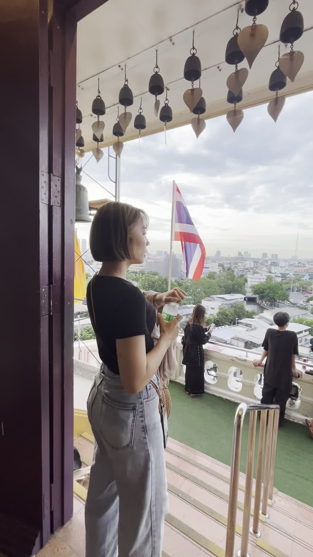 なかなか開かないペットボトルの蓋