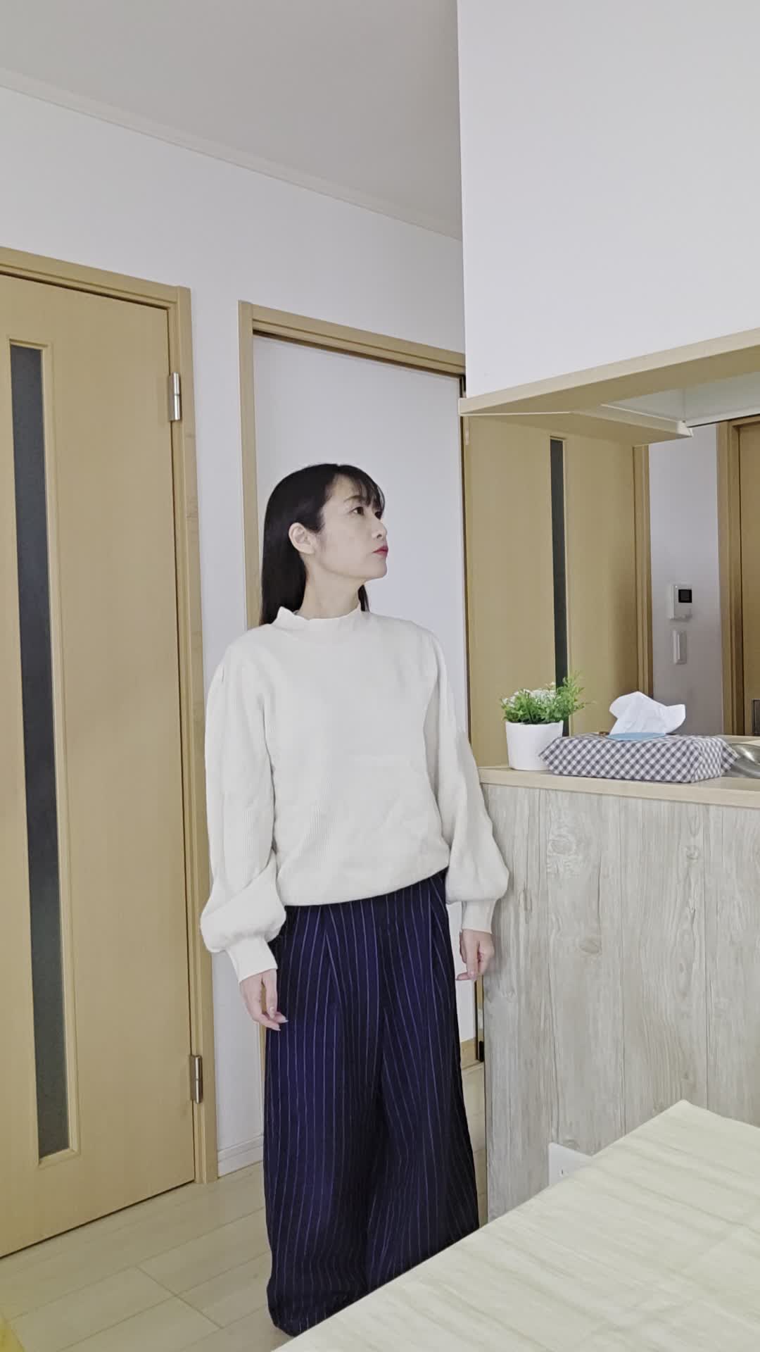 リビング全体をぐるりと見渡しながら小さく頷く